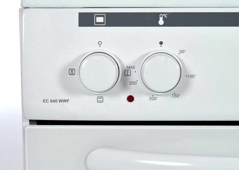 Електричен шпорет Favorit EC 640 WWF - Image 3