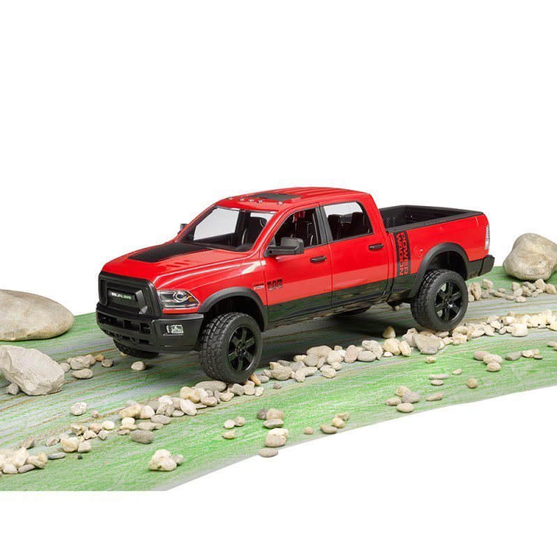 Bruder RAM 2500 Power Wagon возило (3+)
