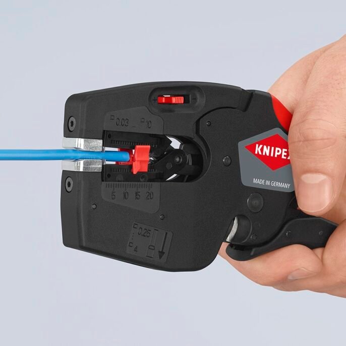 Knipex nexstrip multi-tool за соголување, сечење, кримповање кабли - Image 3