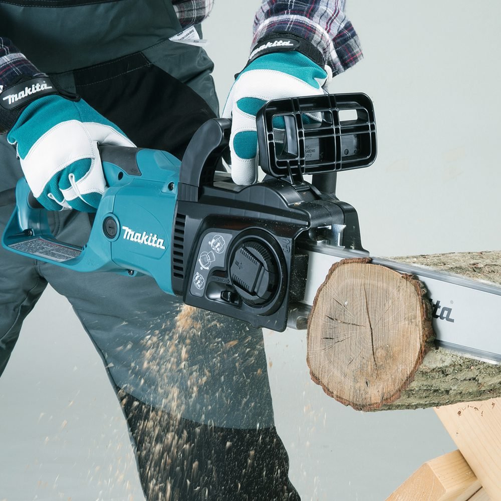Електрична пила Makita UC4051A 2000 W